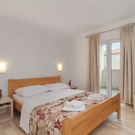 Juraj Bed and Breakfast 4*