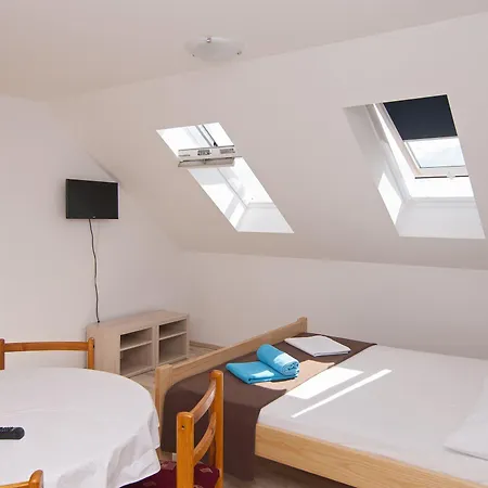 Juraj Nocleg ze śniadaniem Bol